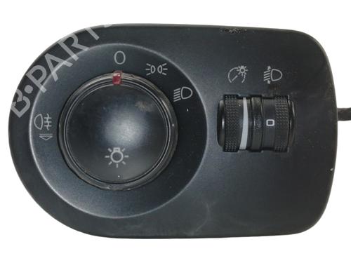 Used Headlight switch SEAT LEON (1P1) 1.9 TDI (105 hp) 10521560