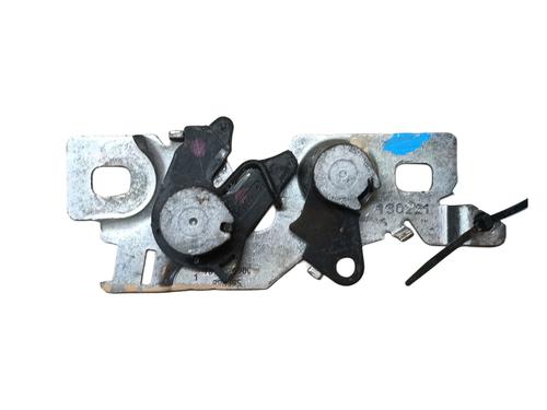 Hood lock PEUGEOT 308 II (LB_, LP_, LW_, LH_, L3_) 1.2 THP 110 | BP28127823C133