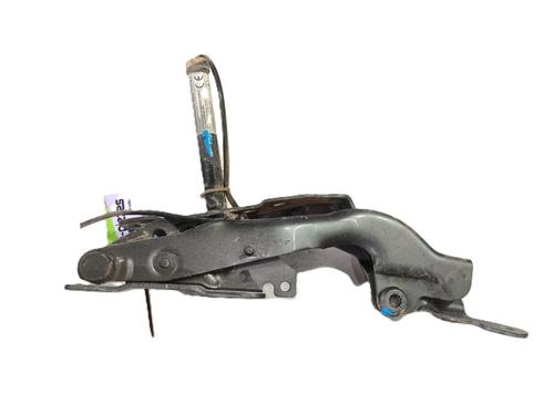 hingedoor-check-strap-mercedes-benz-cla-coupe-c117-2013-2014-2015-2016-2017-2018-2019-32216678 main image