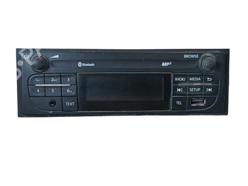 Radio RENAULT TRAFIC III Van (FG_) 1.6 dCi 90 (FGME) (90 hp) 28095061