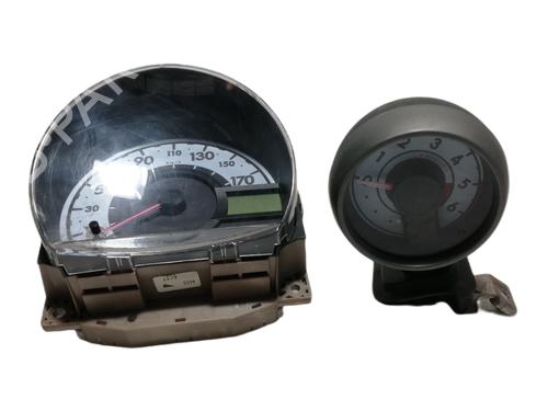 Used Instrument cluster PEUGEOT 107 (PM_, PN_) 1.4 HDi (54 hp) 15549361