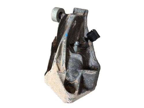 Used Engine mount BMW X5 (G05, F95) xDrive 30 d Mild-Hybrid (286 hp) 29132170