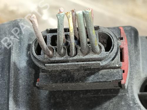 Right headlight FIAT SCUDO Bus (270_, 272_) 2.0 D Multijet | BP32498250C29