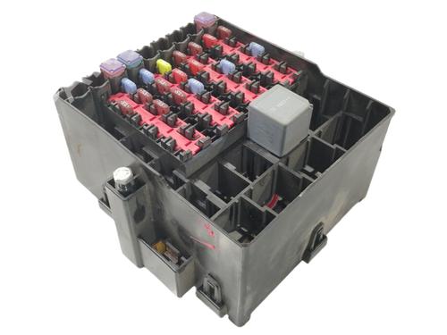 Used Fuse box FORD FIESTA VI (CB1, CCN) [2008-2017]  9624570