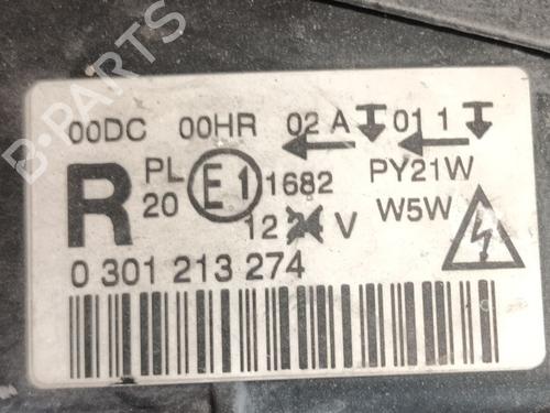 Left headlight PEUGEOT 407 (6D_) 2.0 HDi 135 (6DRHRH, 6DRHRE, 6DRHRG, 6DRHRJ) | BP30168661C28