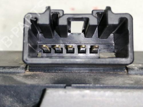Tailgate lock LAND ROVER RANGE ROVER SPORT I (L320) 2.7 D 4x4 | BP8492478C101 