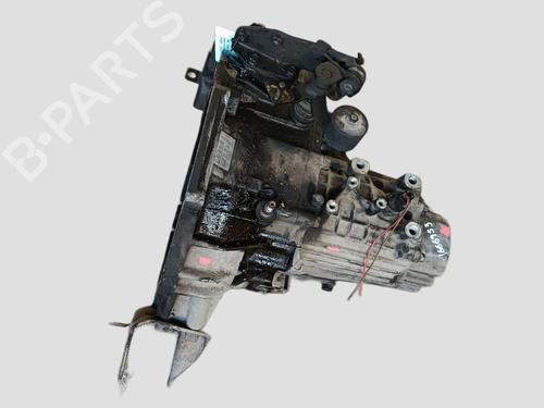 Gearbox HYUNDAI ELANTRA III Saloon (XD)  | BP21484270M3 