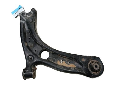 Used Right front suspension arm AUDI A3 Limousine (8YS, 8YM) 30 TFSI (110 hp) 21787459