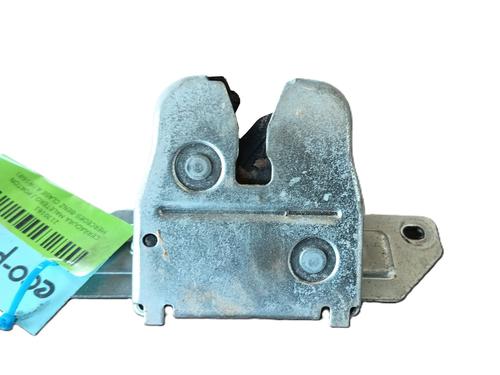 Used Tailgate lock MERCEDES-BENZ A-CLASS (W168) A 140 (168.031, 168.131) (82 hp) 30168641