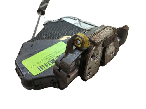 front-left-lock-lexus-is-ii-_e2_-2005-2006-2007-2008-2009-2010-2011-2012-2013-32775432 main image