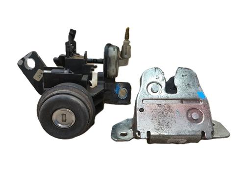 Used Tailgate lock MERCEDES-BENZ A-CLASS (W168) A 170 CDI (168.008) (90 hp) 30199427