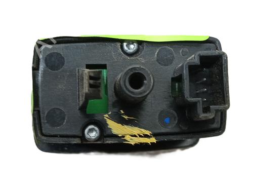 Høyre bak elrute bryter MERCEDES-BENZ A-CLASS (W169) A 150 (169.031, 169.331) | BP30960075I28