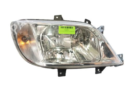 Used Right headlight MERCEDES-BENZ SPRINTER 3-t Van (B903) 313 CDI (903.663, 903.662, 903.661) (129 hp) 32504841