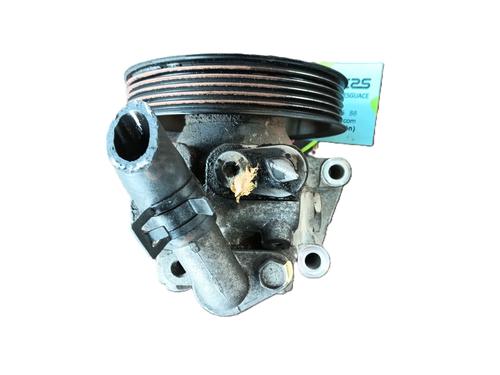 Used Steering pump FORD MONDEO IV Saloon (BA7) [2007-2015]  30155592
