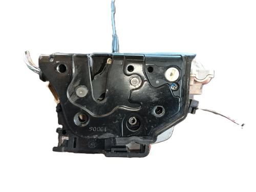 Front right lock SEAT LEON (1P1) 1.9 TDI | BP30109086C97