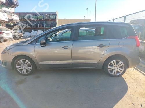 Engine control unit (ECU) PEUGEOT 5008 (0U_, 0E_) 1.6 BlueHDi 120 | BP31034174M57 