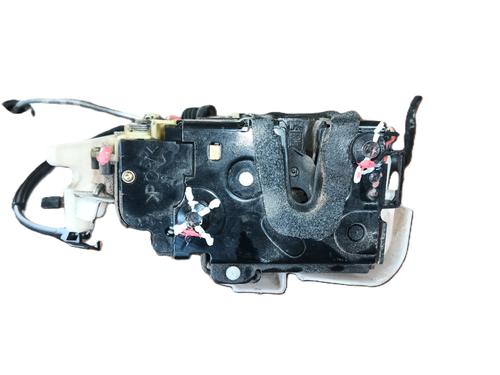 Front left lock VW POLO IV (9N_, 9A_) 1.4 16V | BP29888306C98