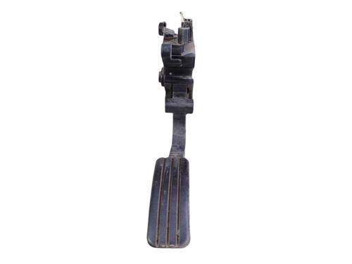 pedal-dacia-dokker-box-bodympv-2012-2013-2014-2015-2016-2017-2018-2019-2020-2021-39943746 main image