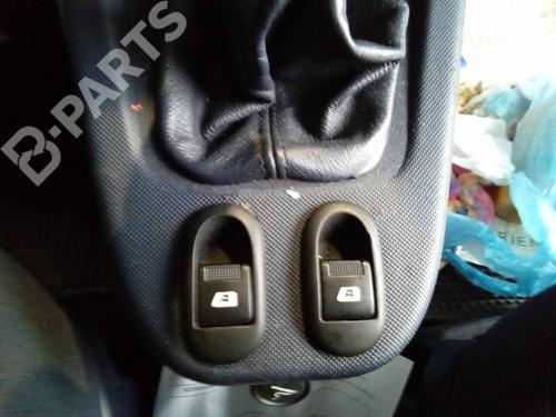 Used Right front window switch Right front window switch PEUGEOT 1007 (KM_) 1.4 HDi (68 hp) 9578854 9578854