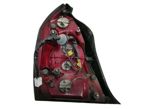 Right taillight HYUNDAI ELANTRA III Saloon (XD) 2.0 CRDi | BP13539936C35 