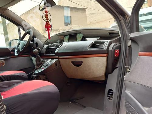 Used Parts CITROËN C8 (EA_, EB_)  2.2 HDi  935252