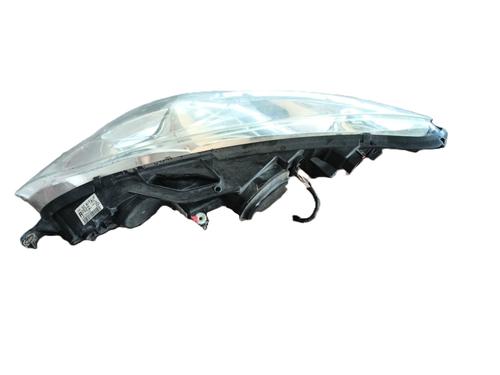 Left headlight PEUGEOT 407 (6D_) 2.0 HDi 135 (6DRHRH, 6DRHRE, 6DRHRG, 6DRHRJ) | BP30168661C28