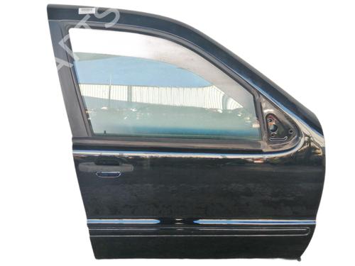 Used Right front door MERCEDES-BENZ M-CLASS (W163) [1998-2005]  15882691
