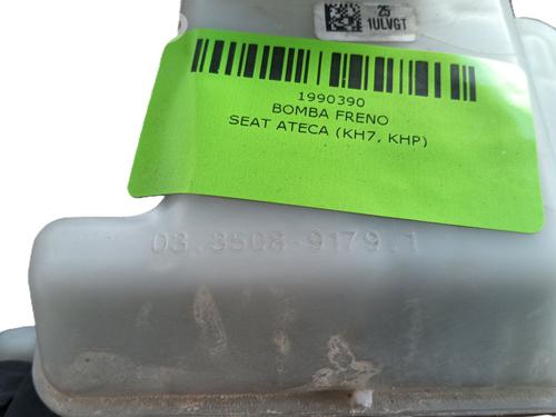 Used Brake master cylinder SEAT ATECA (KH7, KHP) 2.0 TDI (150 hp) 30619793