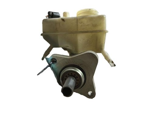 Brake master cylinder MERCEDES-BENZ C-CLASS (W203) C 200 Kompressor (203.045) | BP23244136M77 