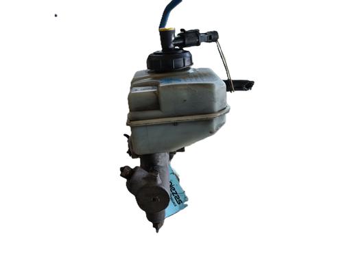 Brake master cylinder NISSAN INTERSTAR Van (X70) dCi 100 | BP25746232M77 