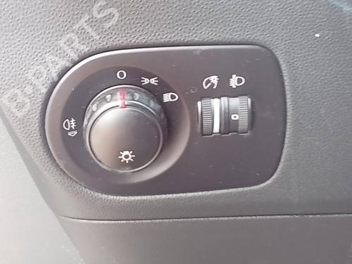 Headlight switch SEAT LEON (1P1) 1.9 TDI | BP10521560I24 