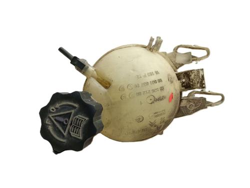 Used Expansion tank CITROËN C2 (JM_) 1.4 HDi (68 hp) 19329239