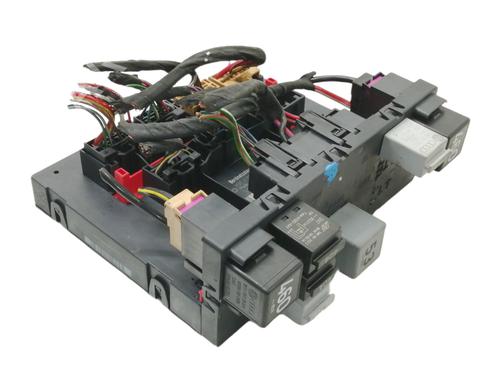 Used Fuse box VW PASSAT B6 (3C2) [2005-2010]  12454182