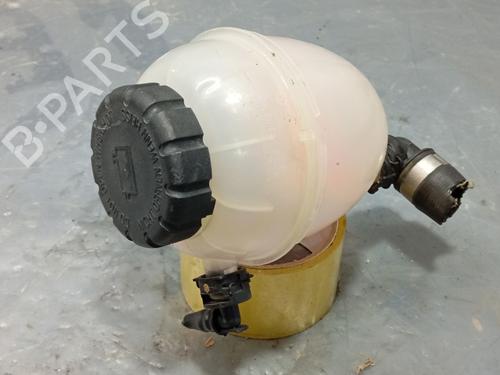 Used Expansion tank MERCEDES-BENZ C-CLASS (W205) C 220 BlueTEC / d (205.002, 205.004) (170 hp) 23452905