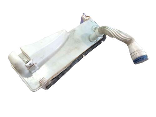 Used Windscreen washer tank Windscreen washer tank 37515547 37515547