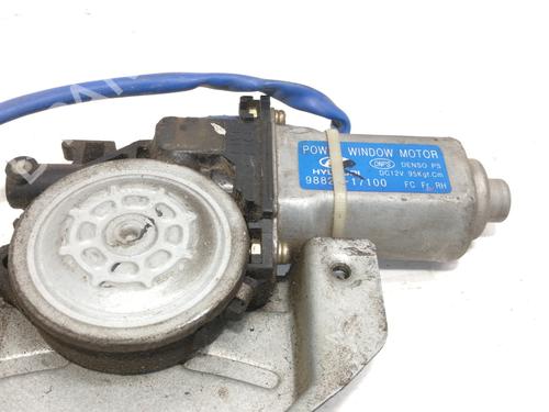 Front right window mechanism HYUNDAI MATRIX (FC) 1.5 CRDi | BP5366124C23 