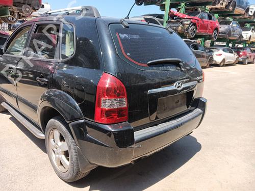 Left front window switch HYUNDAI TUCSON (JM) 2.0 CRDi | BP28188554I27 