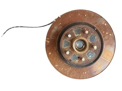Used Left front steering knuckle SUZUKI GRAND VITARA II (JT, TE, TD) 1.9 DDiS All-wheel Drive (JT419, TD44, JB419WD, JB419XD,... (129 hp) 26174945
