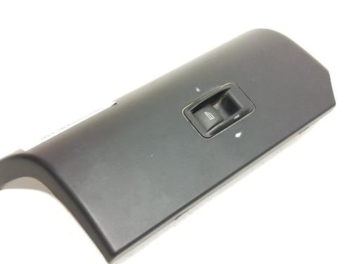 Used Right rear window switch Right rear window switch LAND ROVER FREELANDER 2 (L359) 2.2 TD4 4x4 (160 hp) 6307466 6307466