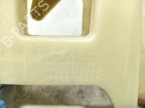 Gear lever KIA SPORTAGE III (SL) 1.7 CRDi | BP18697553M90 