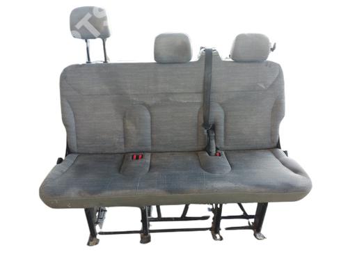 Used Rear seat Rear seat RENAULT ESPACE III (JE0_) 2.0 (JE0A) (114 hp) 9692986 9692986