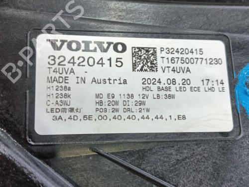 Left headlight VOLVO XC40 (536) B3 Mild-Hybrid | BP29885353C28 