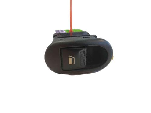 Used Left front window switch Left front window switch CHATENET CH26 Hatchback (CHT26) [2016-2026] 36235348 36235348