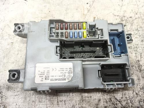 Used Electronic module FIAT 500 (312_) 1.2 (312AXA1A) (69 hp) 19106663