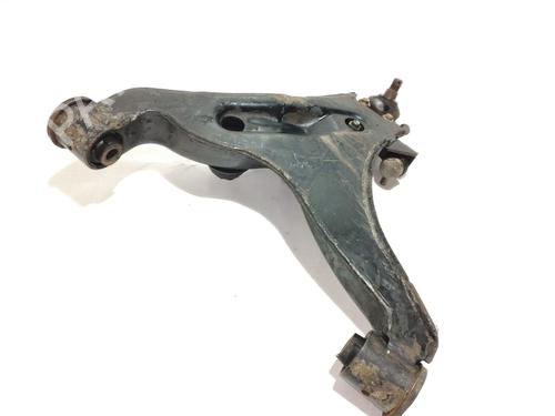 Right front suspension arm MITSUBISHI PAJERO III (V7_W, V6_W) 2.5 TDi (V64W, V74W) | BP6559848M13 