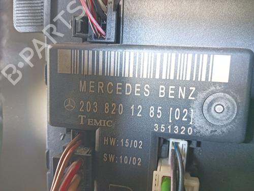 Right front door MERCEDES-BENZ C-CLASS (W203) C 200 Kompressor (203.045) | BP23402214C3 