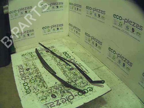 Used Front windshield wiper arm SEAT LEON (1M1) 1.6 16 V (105 hp) 5346467