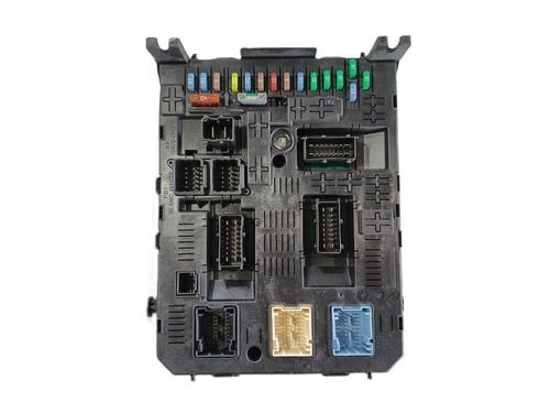Used Fuse box Fuse box PEUGEOT 308 I (4A_, 4C_) 1.6 HDi (90 hp) 33932746 33932746