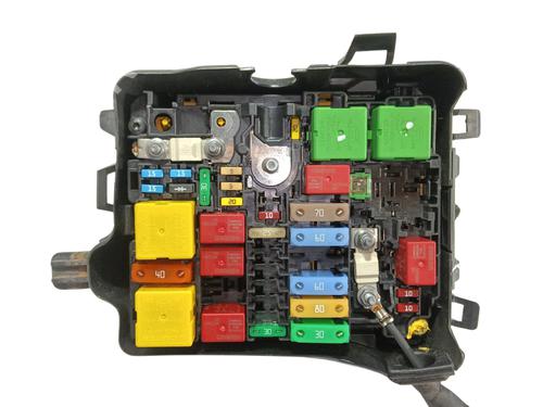 fuse-box-opel-crossland-x-crossland-p17-p2qo-2017-32264800 main image