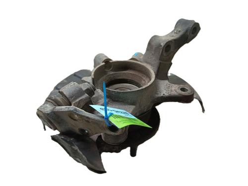 Used Left front steering knuckle LAND ROVER FREELANDER I (L314) [1998-2006]  30408268